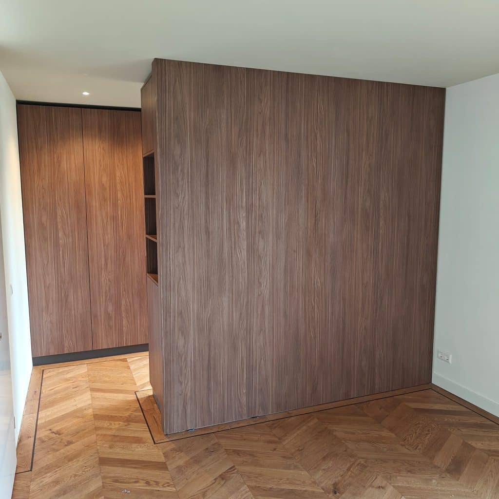 Inbouwkast noten hout Rotterdam Kralingen