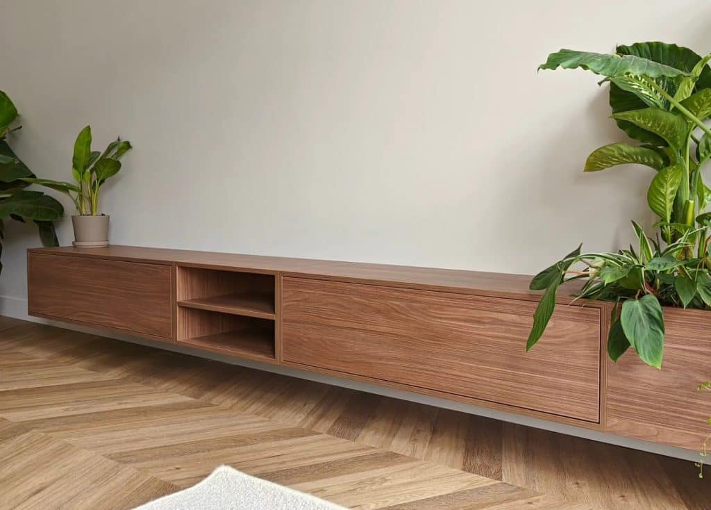 Lange kast met planten Kralingen Rotterdam